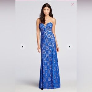 XSCAPE vintage sweetheart neckline all over lace prom dress, size 6